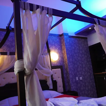 Blue Sea Aparthotel 3*
